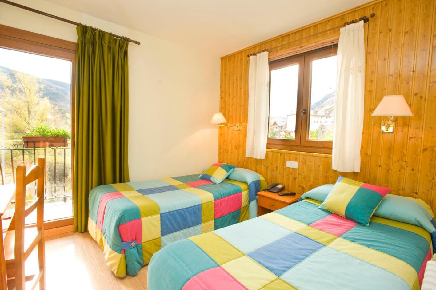 Hotel Llibrada Benasque Exterior foto